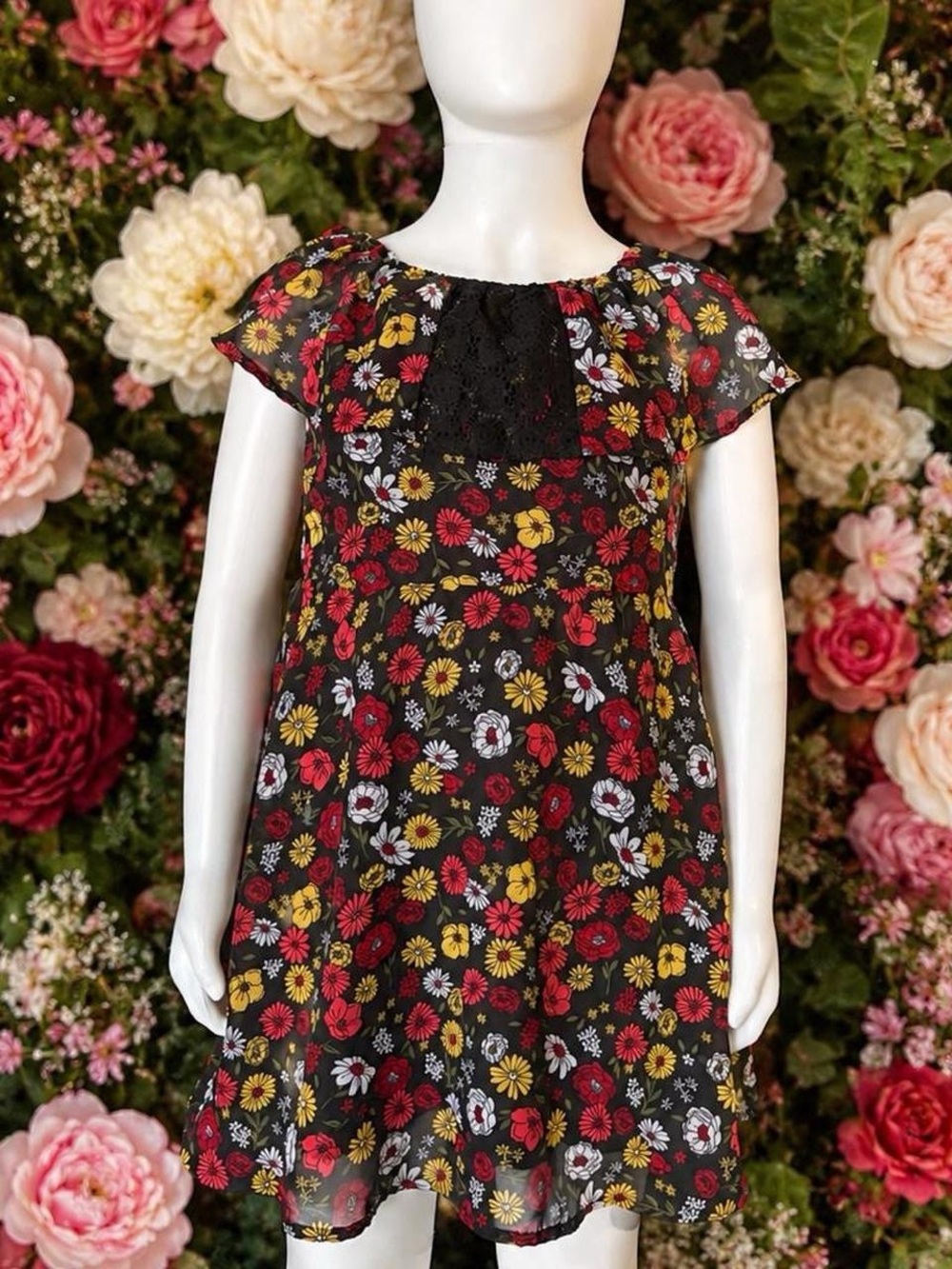 Black Floral Short-Sleeve Girls' Casual Dress